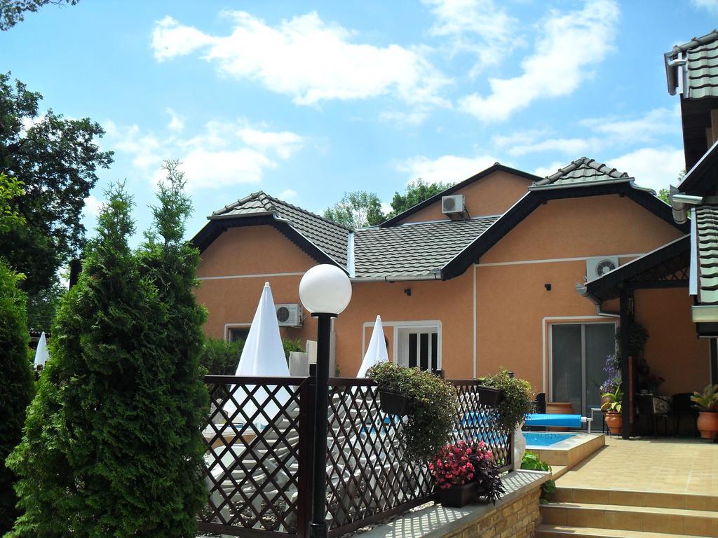 Guesthouse Villa Elizabet Palic Exterior photo